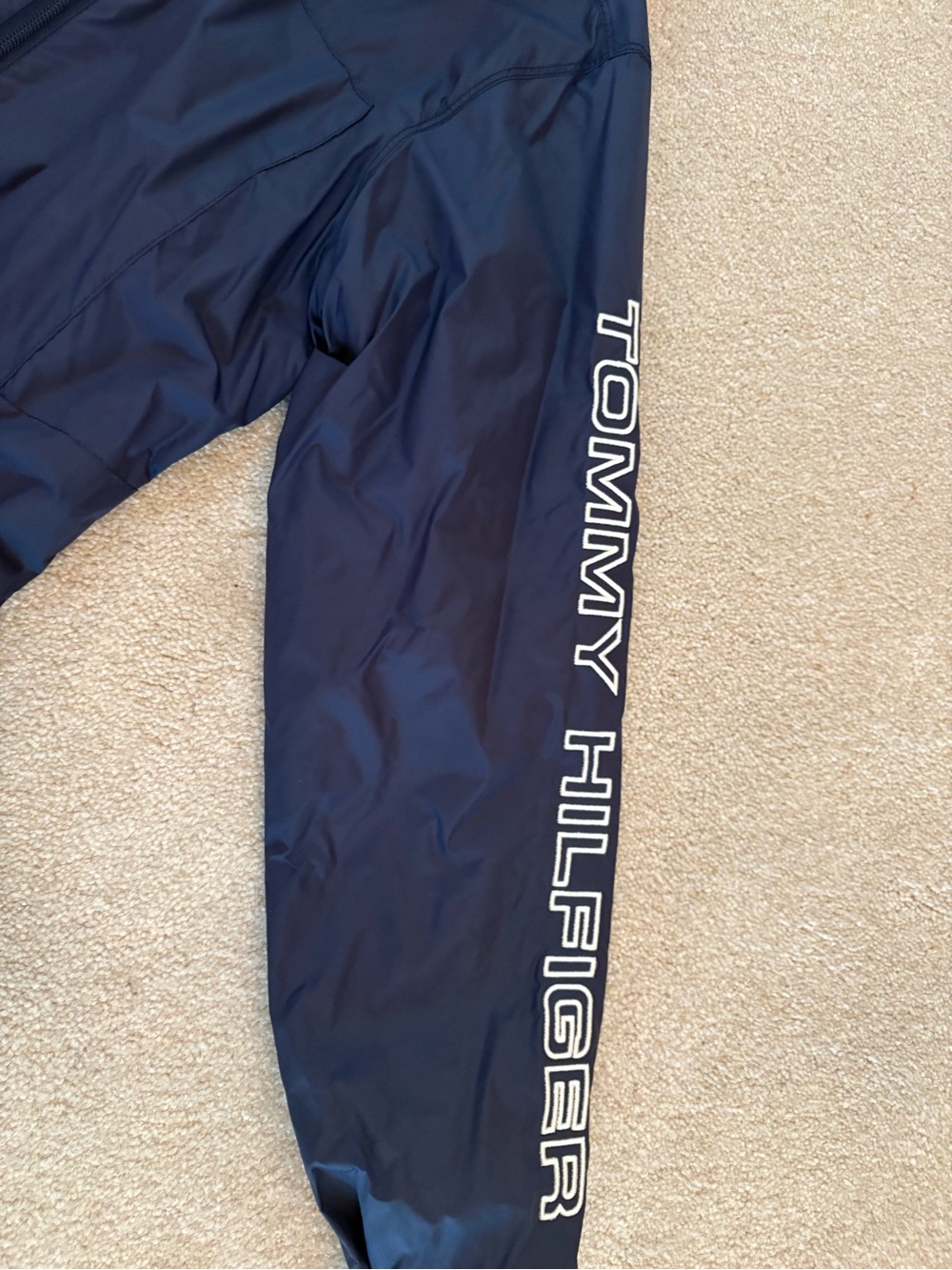 Tommy Hilfiger Navy Hooded Women's Raincoat with Sleeve Logo - Picture 3 of 5